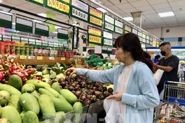 Abundante oferta de fruta nacional en el mercado de Ciudad Ho Chi Minh. (Foto: VNA)