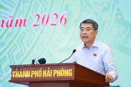 El primer ministro de Vietnam, Le Minh Hung, habla en el evento. (Foto: VNA)