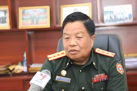 El coronel, doctor Saveng Dennamonh, comisario de la Escuela de Cultura Étnica Interna del Ejército Popular de Laos. (Fuente: VNA)