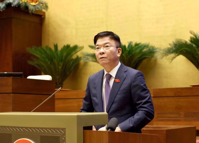 El vicepremier Le Thanh Long interviene en la sesión. (Fuente: VNA)