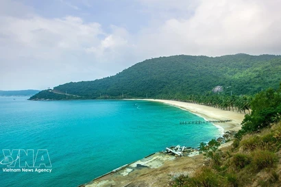 Explotan potencial turístico de la costa sur de Hoi An