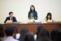 La diputada a tiempo completo de la Comisión de Economía y Finanzas de la Asamblea Nacional de Vietnam, Pham Thi Hong Yen (Foto: daibieunhandan.vn)