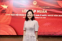 Tran Ha My, directora de la VINEU en Francia y presidenta de la VYBE (Foto: VNA)