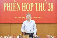 El secretario general del Partido Comunista de Vietnam, To Lam, habla en la reunión. (Fuente: VNA)
