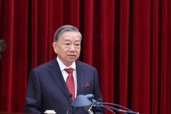 El secretario general del Partido Comunista de Vietnam (PCV), To Lam, habla en la reunión. (Fuente: VNA)