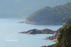 Sumérjase en la cautivadora belleza de la bahía de Lang Co 