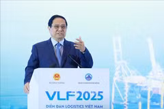 El primer ministro de Vietnam, Pham Minh Chinh, habla en el evento. (Foto: VNA)