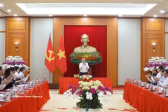 El secretario general del Partido Comunista y presidente de Vietnam, To Lam, habla en la reunión. (Foto: VNA)