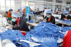 En la empresa textil Hung Viet, en la provincia de Hung Yen. (Fuente: VNA)