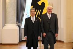 El presidente de Alemania, Frank-Walter Steinmeier y el embajador de Vietnam en Berlín, Nguyen Dac Thanh. (Fuente: VNA)