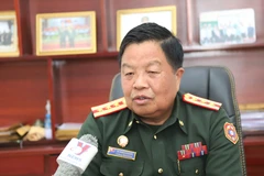 El coronel, doctor Saveng Dennamonh, comisario de la Escuela de Cultura Étnica Interna del Ejército Popular de Laos. (Fuente: VNA)
