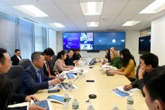 El Ministerio de Finanzas promueve la búsqueda de oportunidades para que las empresas vietnamitas inviertan en el mercado estadounidense, el país con la mayor economía del mundo. (Foto: Vietnam+) 