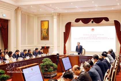 El secretario general del Partido Comunista y presidente de Vietnam, To Lam, interviene en la cita. (Foto: VNA)