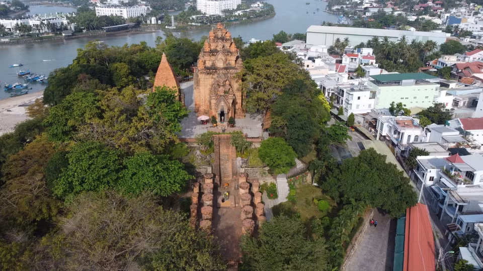 La belleza de la Torre Ponagar en la ciudad de Nha Trang, Khanh Hoa. (Fuente: VNA)