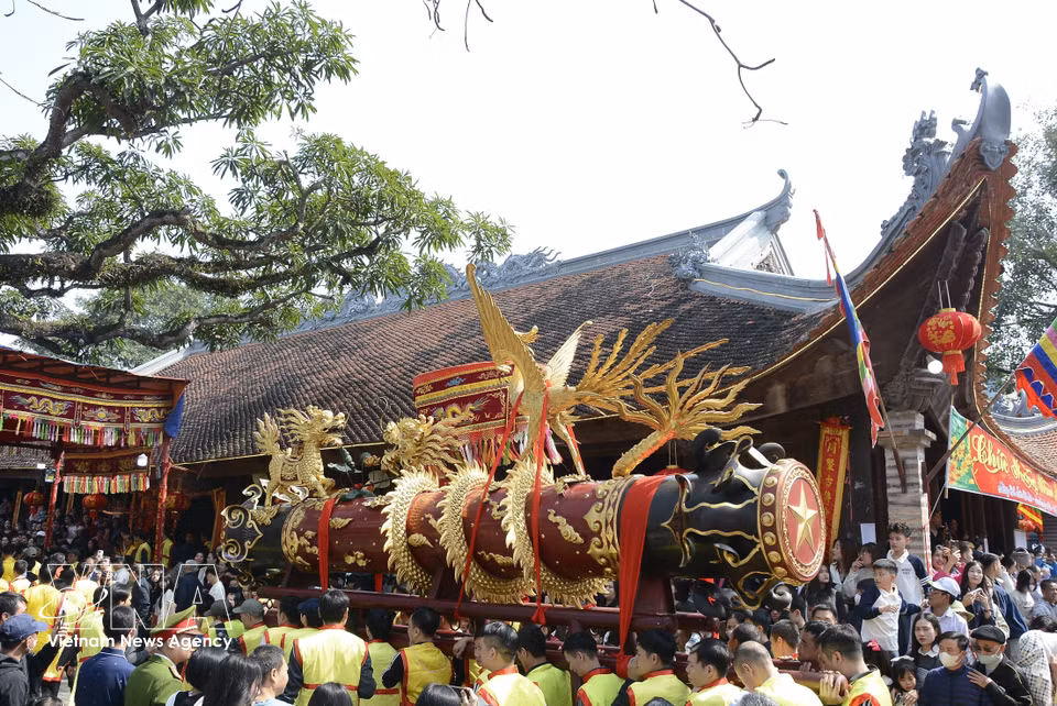 Festival de cañones en Bac Ninh capta atención de lugareños y visitantes. (Fuente: VNA)
