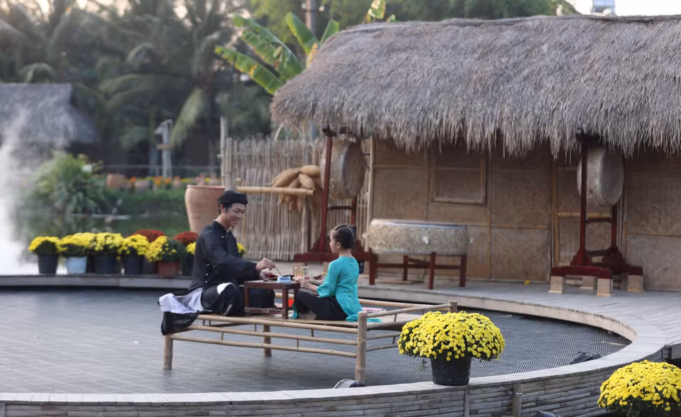 El espacio "Tet en el pasado" contribuye a difundir los valores culturales vietnamitas. (Fuente: VNA)