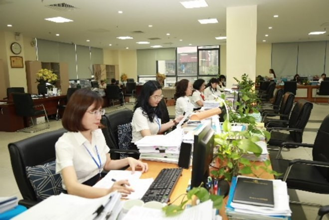 Las oficinas del Tesoro Estatal permanecerán abiertas los días 1 y 2 de septiembre para garantizar un desembolso ininterrumpido (Foto: Tesoro Estatal de Vietnam) kho-bac-nn.jpg