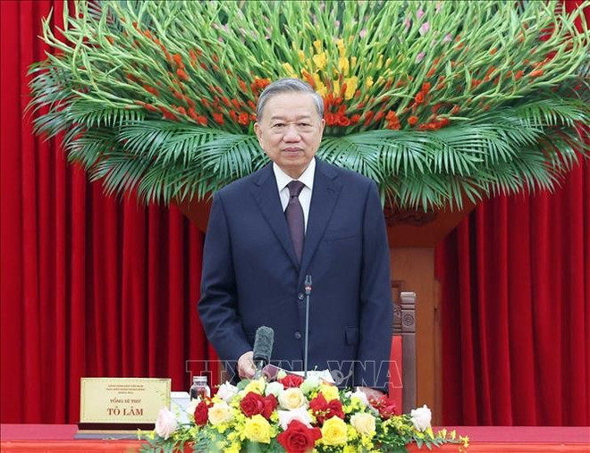 El secretario general del Partido Comunista de Vietnam, To Lam, interviene en la cita (Foto: VNA) tbt3.jpg