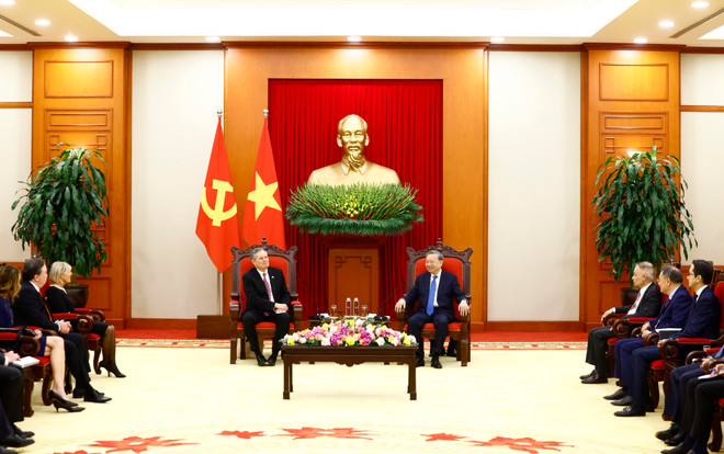 Panorama de la cita (Foto: VNA) vna-potal-tong-bi-thu-tiep-thuong-nghi-si-hoa-ky-steve-daines-7923588.jpg