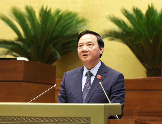 El vicepresidente de la Asamblea Nacional Nguyen Khac Dinh khai-dinh.jpg