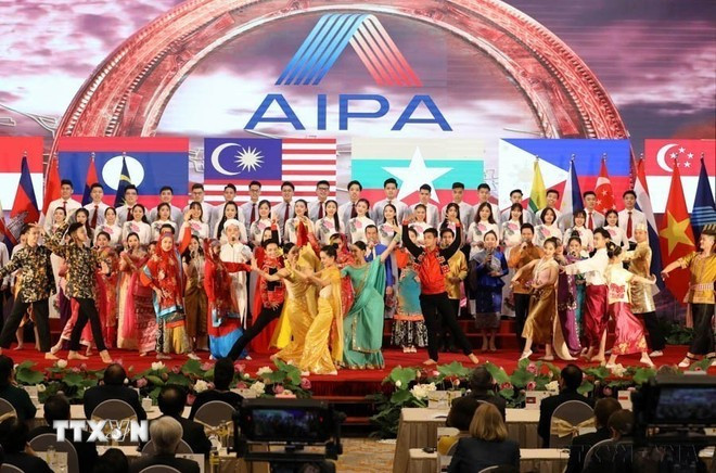 Inauguración de la 41.ª Asamblea General de la AIPA en Hanoi, el 8 de septiembre de 2020 (Foto: VNA) aipa-2020.jpg