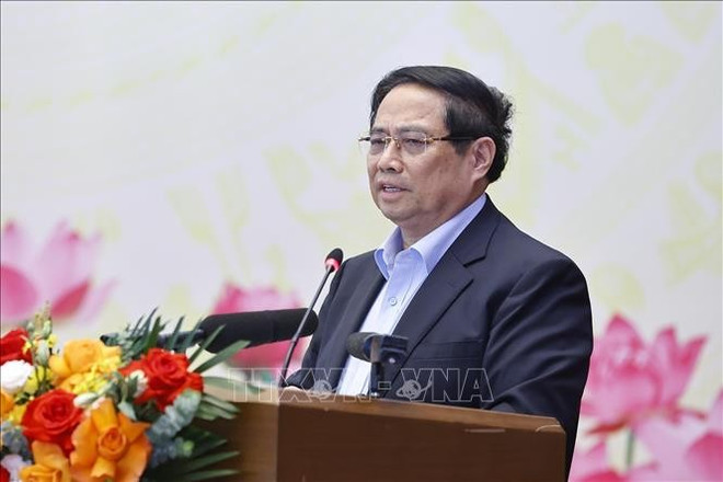 El primer ministro Pham Minh Chinh habla en la reunión (Foto: VNA) uuida262ed27-40e5-4d45-9817-0d220e72efcfcode001library1type1mode1loctruecaptrue.jpg