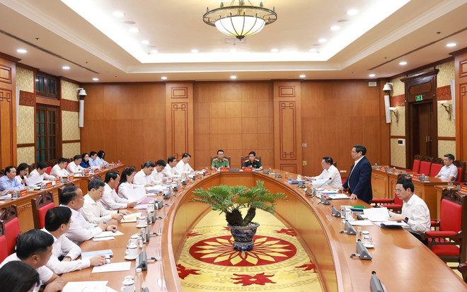 Panorama de la reunión (Foto: VNA) vna-potal-thu-tuong-chu-tri-lam-viec-voi-ban-thuong-vu-cac-tinh-uy-tay-ninh-va-tuyen-quang-8265383.jpg