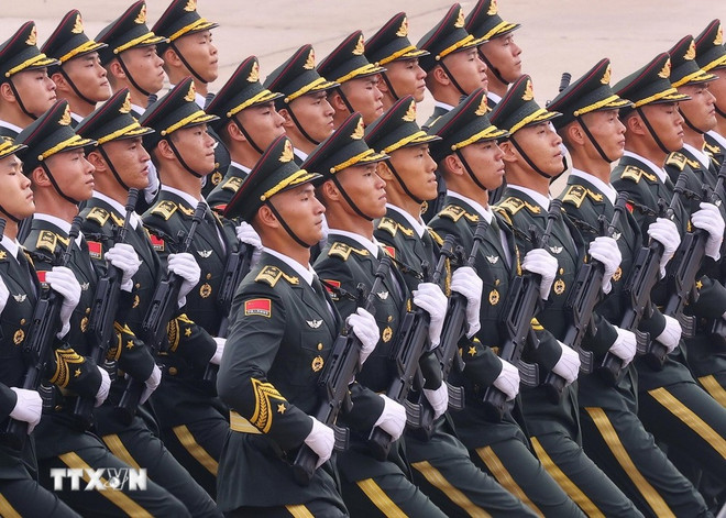 El contingente militar chino en el evento (Foto: VNA) quan-doi-nuoc-ngoai-1-resize.jpg