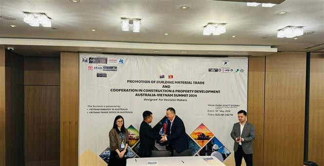 La Corporación de Construcción Viettel y HBC Build Australia firman un acuerdo de cooperación. (Fuente: VNA)