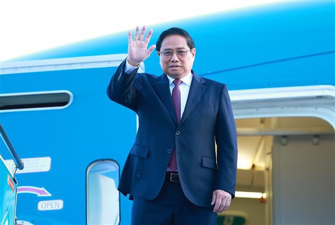 Premier de Vietnam parte de Hanoi rumbo a Rusia para la Cumbre BRICS+ (Fuente: VNA)