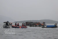 La provincia de Lao Cai está movilizando todas las fuerzas disponibles para buscar a las víctimas desaparecidas. (Foto: VNA)