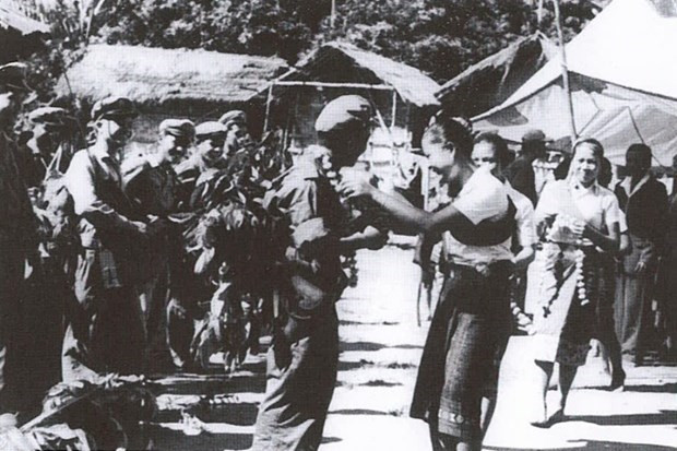 Valoran aportes de soldados voluntarios y expertos vietnamitas a la revolución laosiana