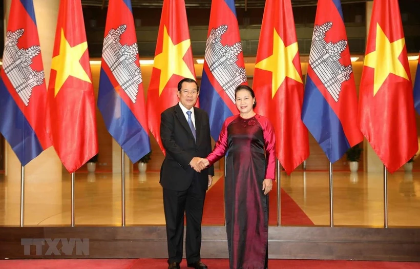 Fomentan Vietnam y Camboya sus relaciones de solidaridad y cooperación