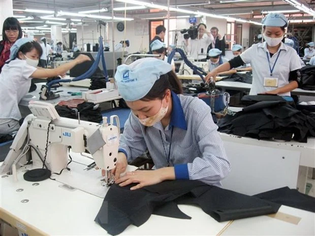 Sistema de alerta temprana, herramienta útil de las empresas vietnamitas