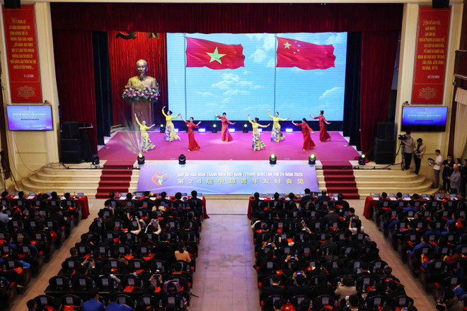 La inauguración del programa de intercambio popular Vietnam-China. (Fuente: VNA) vna-potal-le-khai-mac-chuong-trinh-gap-go-huu-nghi-thanh-nien-viet-nam-trung-quoc-lan-thu-24-nam-2025-7970424.jpg