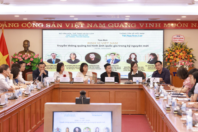 Expertos y representantes de agencias de gestión asisten al seminario. (Foto: VietnamPlus) tvv-1184.jpg