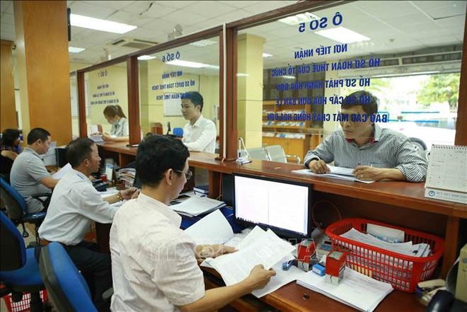 En el Departamento de Aduanas de Hanoi. (Fuente: VNA) thue.jpg