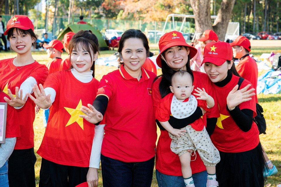 La cónsul general de Vietnam en Fukuoka, Vu Chi Mai, asistió al evento. (Foto: VNA)