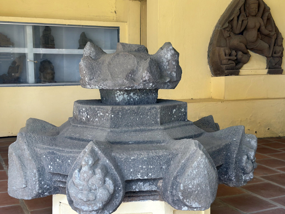 Muchos artefactos valiosos encontrados durante las excavaciones están actualmente en exhibición en la zona de la torre Chien Dan.(Fuente: VNA)