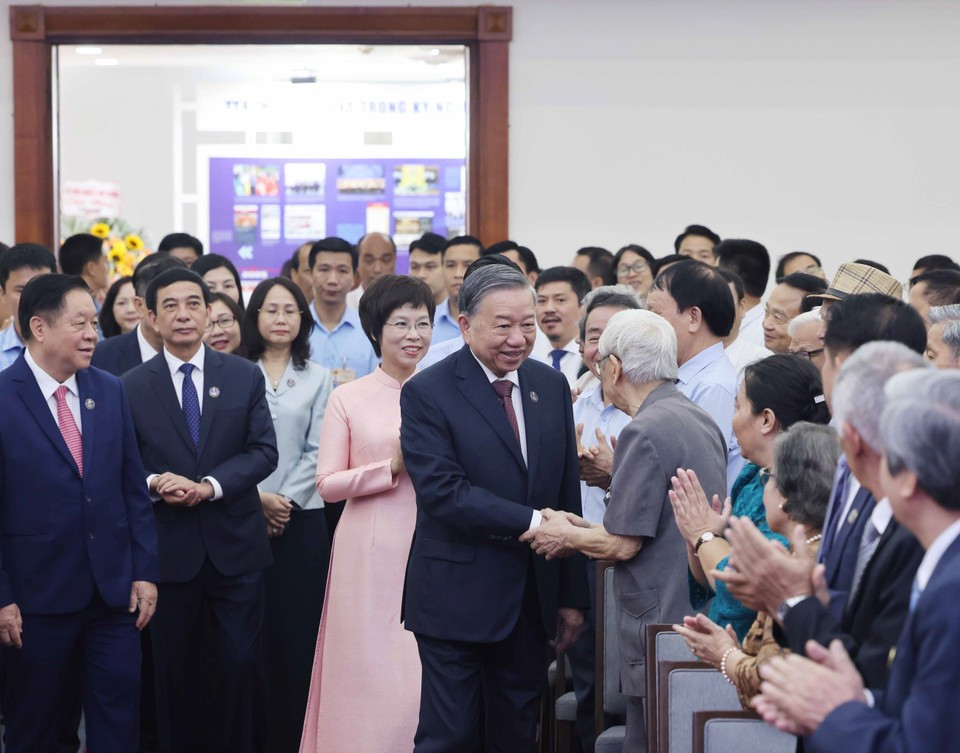 El secretario general To Lam asiste al 80º aniversario de la fundación de la VNA. (Foto: VNA)