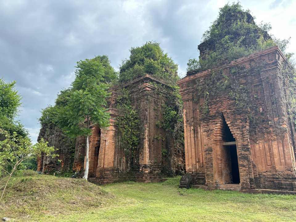 La torre Khuong My, que data de principios del siglo X, es considerada uno de los grupos de torres Cham mejor conservados hasta hoy.(Fuente: VNA)
