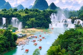 La cascada Ban Gioc es un sitio patrimonial ubicado en el Geoparque Mundial de la UNESCO Non Nuoc Cao Bang. (Foto: VNA)