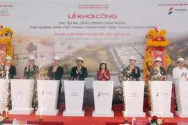 En el acto de inicio. (Fuente: VNA)