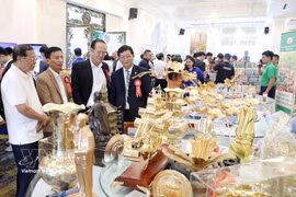 La promoción comercial se erige como un puente vital que conecta a empresas, cooperativas y productores con los mercados nacionales e internacionales, contribuyendo a fortalecer la competitividad de los productos vietnamitas. (Foto ilustrativa: VNA)