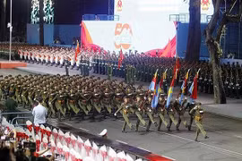 Una formación de fuerzas militares (Foto: VNA)