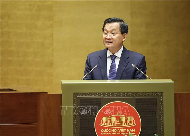 El viceprimer ministro Le Minh Khai Pho_Thu_tuong_Le_Minh_Khai.jpg