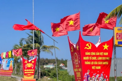 Alta tasa de participación de votantes en las elecciones en Vietnam