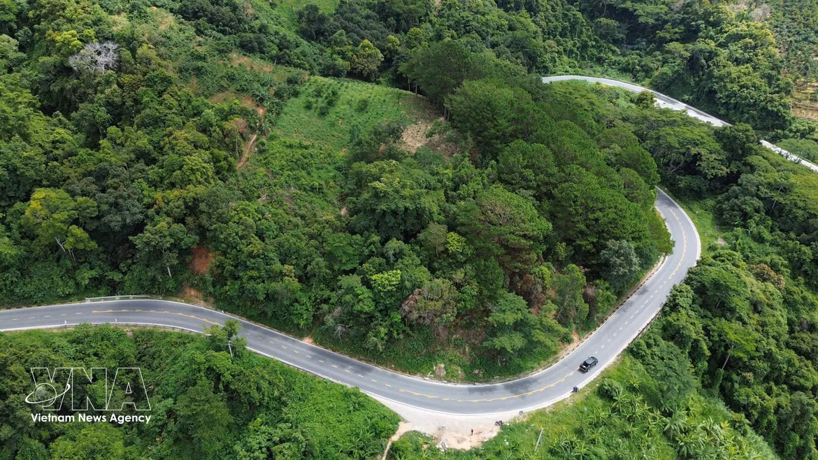 La imponente belleza del paso Ngoan Muc en provincia de Lam Dong