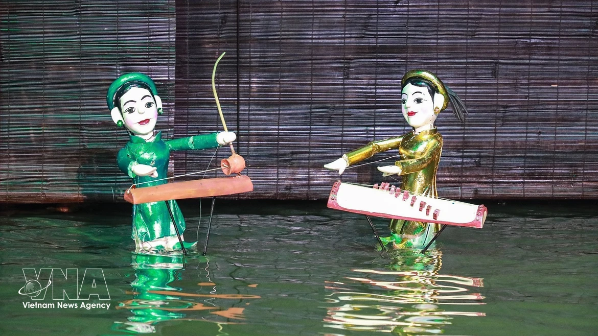Siete décadas preservando y promoviendo el arte del teatro de marionetas vietnamitas