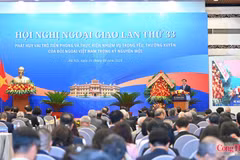 El viceministro de Industria y Comercio Nguyen Sinh Nhat Tan interviene en la cita (Foto: congthuong.vn)